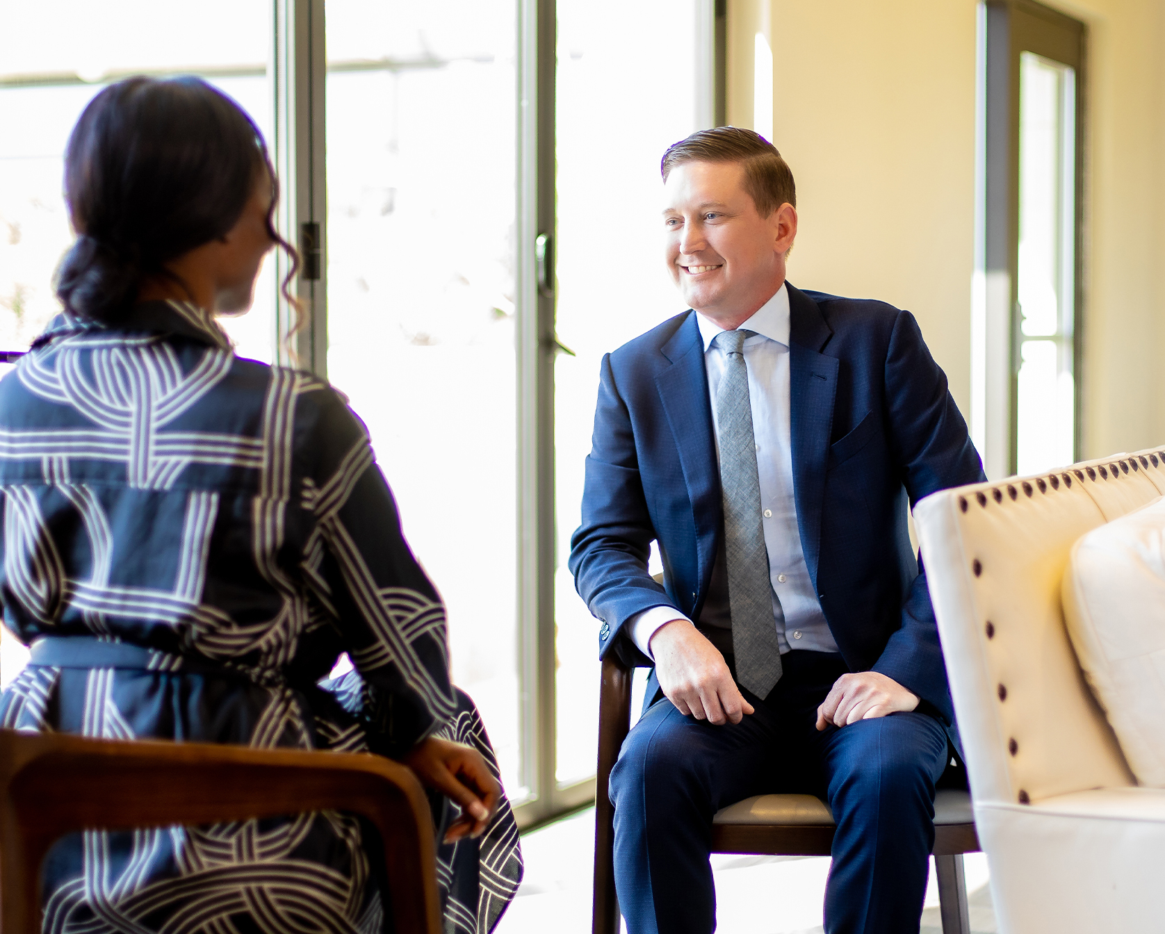 Dr Ryan Endress with The LaVie Institute meeting with patient